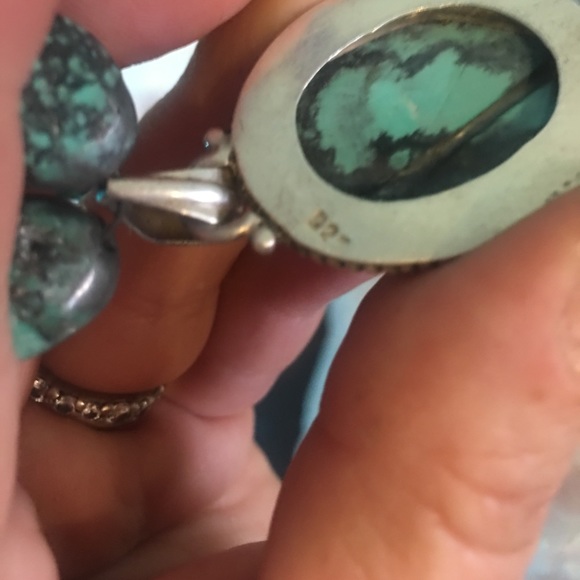 - LARGE RARE TURQUOISE ON SILVER W/ 30 LG necklace🌟 - Picture 4 of 4